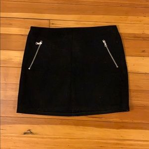 Black tweed skirt with silver zipper pockets. NEW!